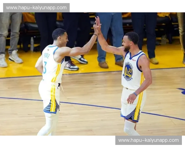 宿命之战：勇士vs凯尔特人赛程全解析，看顶级豪强如何重塑巅峰