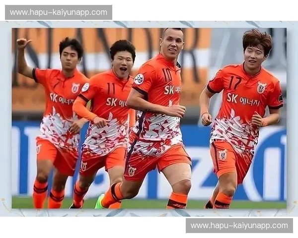 绿茵霸主的捍卫与海岛铁骑的突袭：全北现代vs济州联，一场关于尊严与野心的巅峰对决